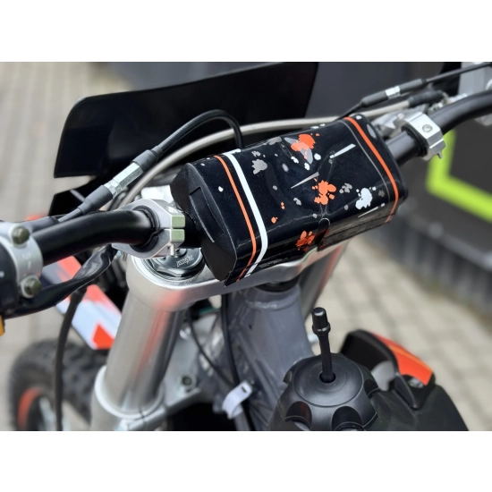 MOTOCYKL CROSS 250CC INFERNO 40 KOŁA 21/18 KOLOR POMARAŃCZOWY