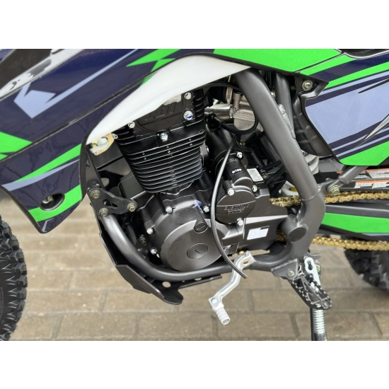 MOTOCYKL CROSS 250CC INFERNO 89 KOŁA 21/18 KOLOR ZIELONY