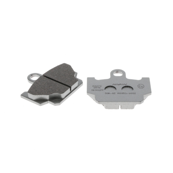 NISSIN 2024/10 KLOCKI HAMULCOWE KH81 PREMIUM SEMI-METALLIC (SPIEK METALICZNY) (ECE R90) (MADE IN JAPAN) (2P-230GS)